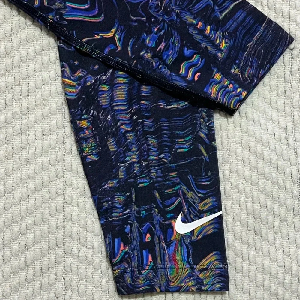 🖤 New Nike Women’s Air Tight Fit High Waisted Leggings🖤 - Picture 5 of 8